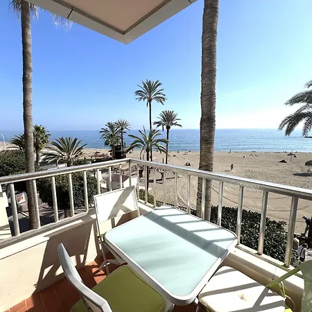 Apartment Marina Seafront By Homing *